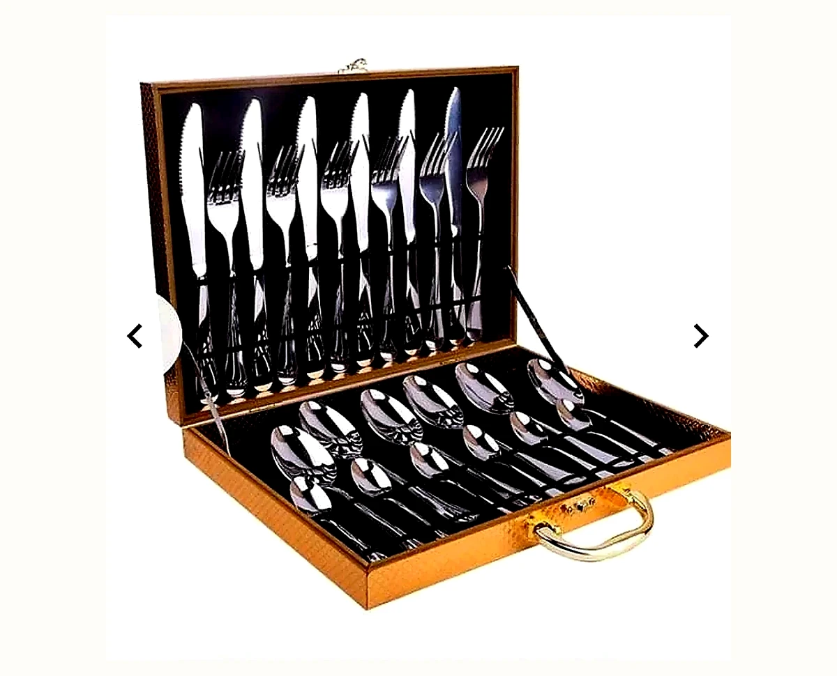 Cutlery Set in Case
